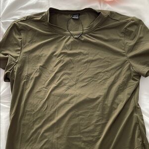 SHEIN Khaki Men's Short Sleeve Tee
